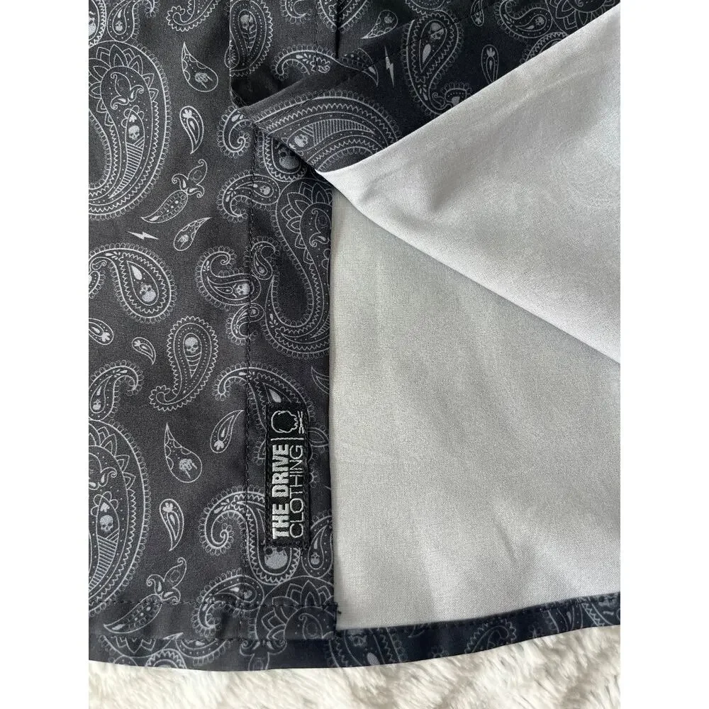 The Drive Clothing Men’s XL Skull Paisley Short Sleeve Button Up Shirt Black
